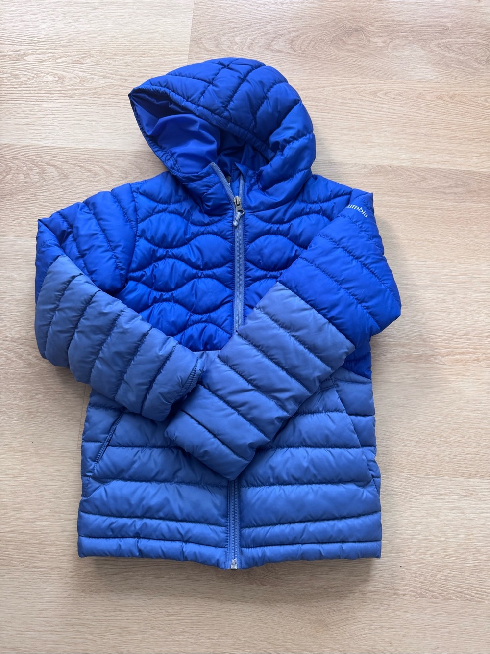 Columbia Kids Two-Tone Blue Hooded Puffer Jacket - Size 7/8